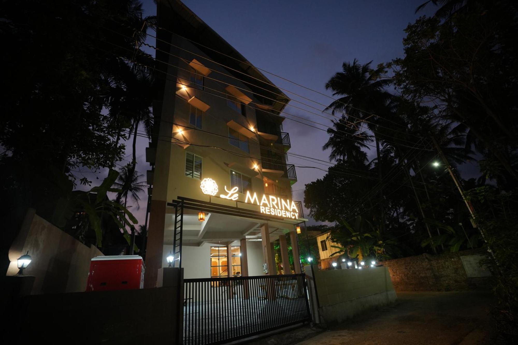 Hotel Le Marina Residency Kozhikode Exterior photo